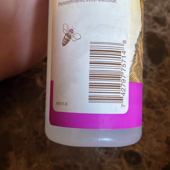 Burt’s bees for dogs - Picture 5 of 5